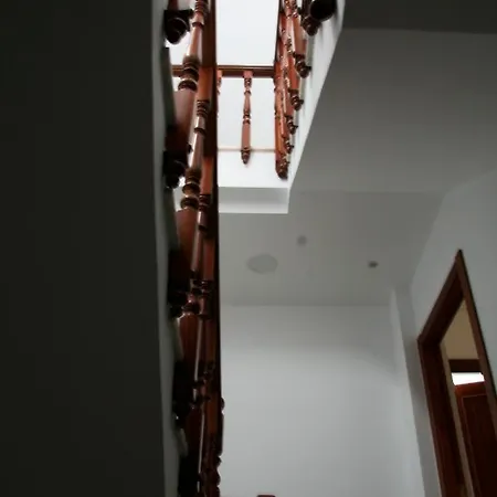 Lar Do Peregrino בית הארחה *